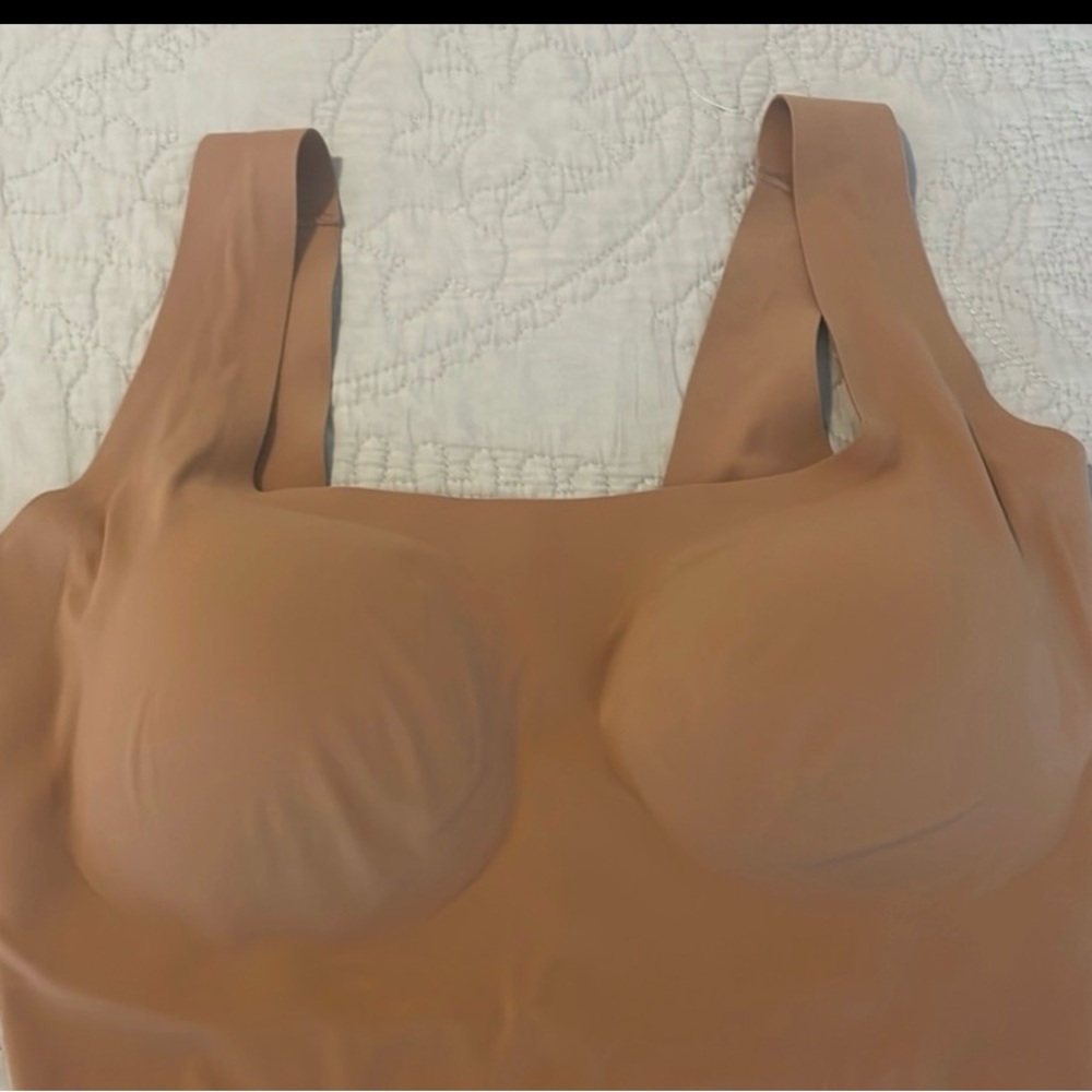 SKIMS Smooth Nude Bralette